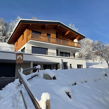 Bergzeit Appartement Hopfgarten im Brixental Bagian luar foto