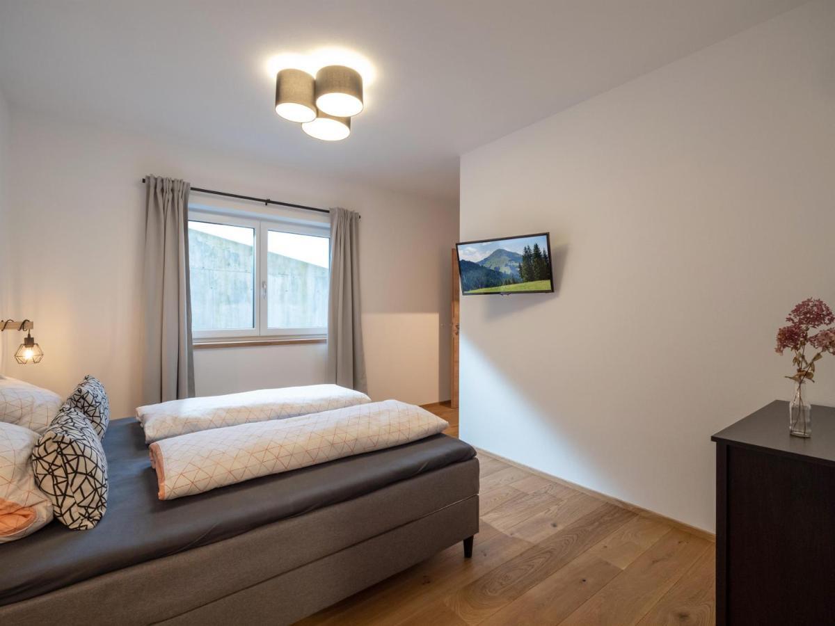 Bergzeit Appartement Hopfgarten im Brixental Bagian luar foto