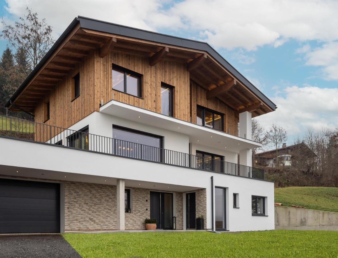 Bergzeit Appartement Hopfgarten im Brixental Bagian luar foto
