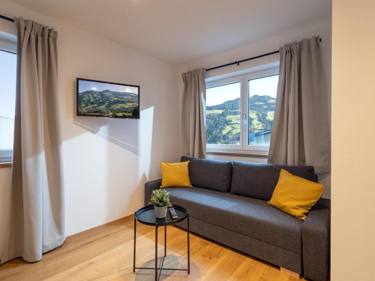 Bergzeit Appartement Hopfgarten im Brixental Bagian luar foto